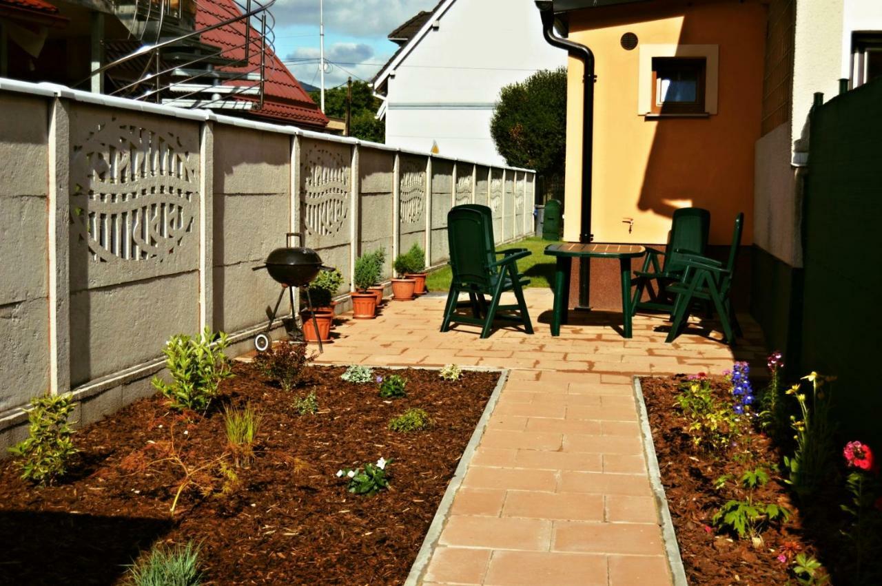 Privat Velvet Guest House Turčianske Teplice Exterior foto